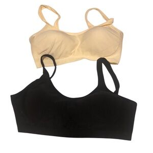 NWOT Women's Intimates Set - Black and Cream Bras
